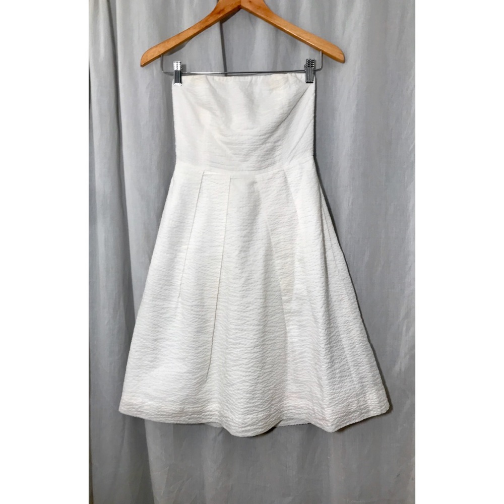 J. Crew White Strapless dress with 🌟POCKETS!🌟